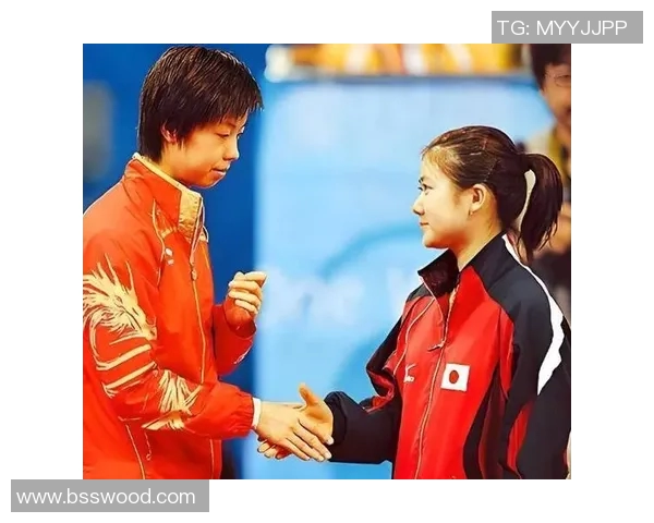 福原爱与李晓霞的巅峰对决：乒乓球场上的荣耀与传奇之战