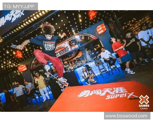 西安滑板队在极限运动嘉年华中以76分稳居积分榜首位 西安滑板队在极限运动嘉年华中以76分稳居积分榜首位